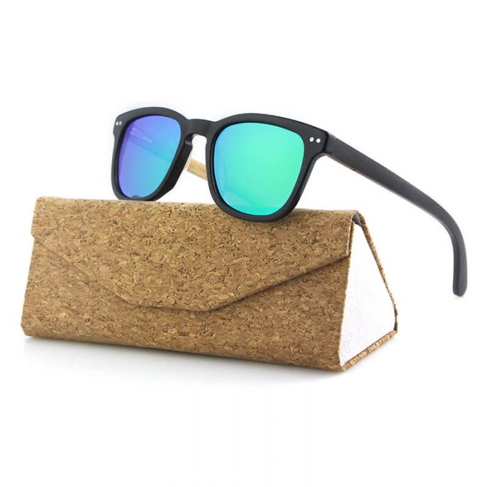 Unisex polarized fashion thin shadow sunglasses in black acetate with green shaded lenses - Image 2