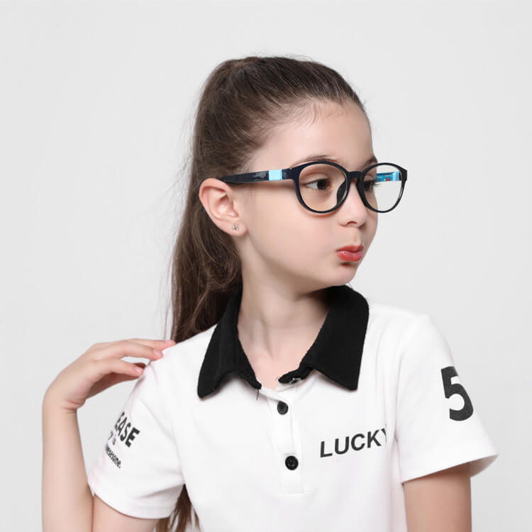 How to choose kids designer eyeglasses?